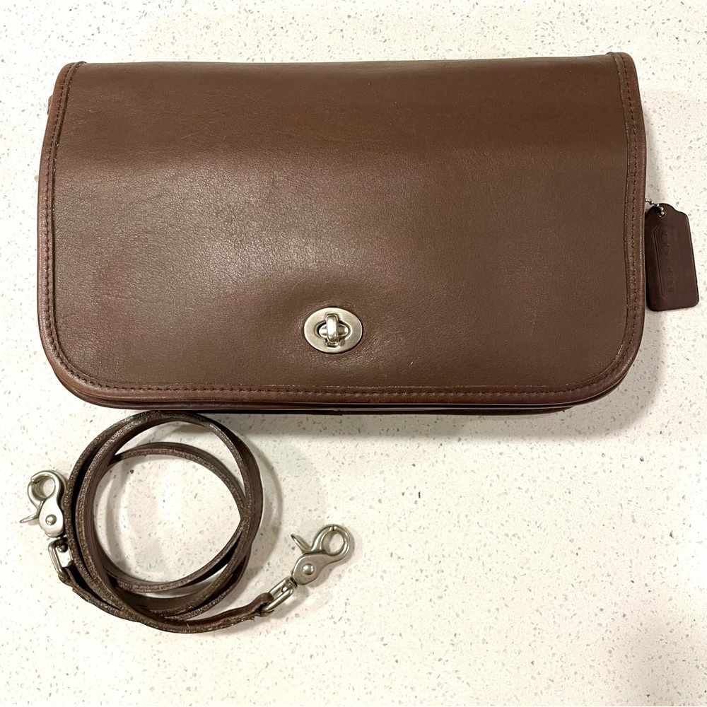 COACH Vintage 9635 Convertible Clutch Turnlock Crossbody